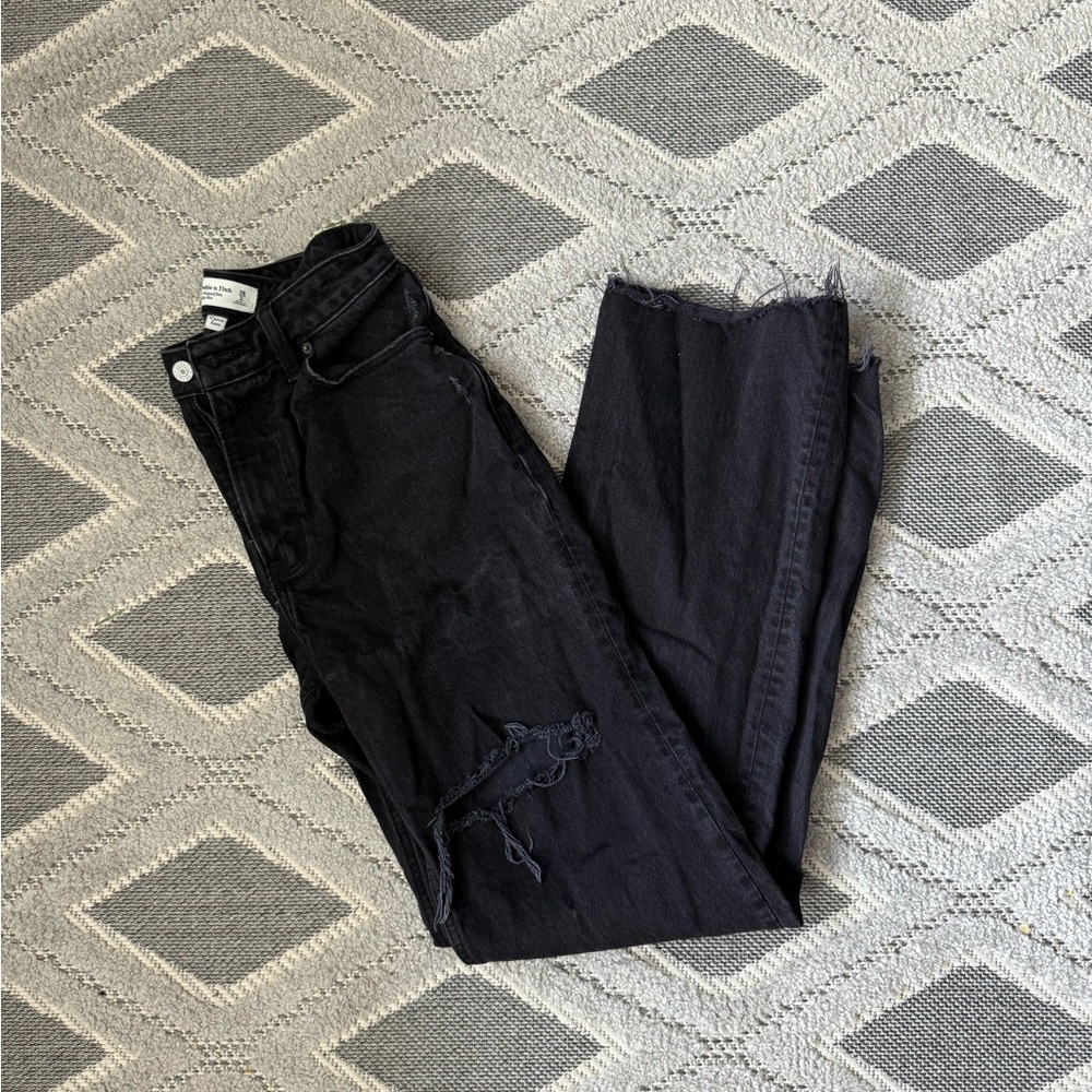 Abercrombie The 90s Relaxed Jean High Rise